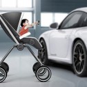 Un porsche como carrito de bebé