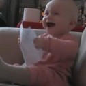 Video: La risa contagiosa de un bebé