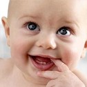 Reconoce los tipos de sonrisa de tu bebé